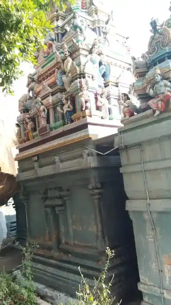 Arulmigu Balasubramaniyaswamy Temple, Kabilar Malai, Kabilakuruchi - 637204 அருள்மிகு பாலசுப்ரமணியசுவாமி திருக்கோயில், கபிலர்மலை, கபிலகுருச்சி - 637204, Namakkal - Ancient Temple Architecture and History Image 6