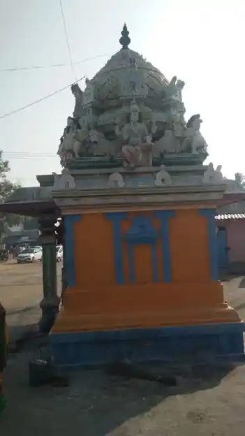 Arulmigu Balasubramaniyaswamy Temple, Kabilar Malai, Kabilakuruchi - 637204 அருள்மிகு பாலசுப்ரமணியசுவாமி திருக்கோயில், கபிலர்மலை, கபிலகுருச்சி - 637204, Namakkal - Ancient Temple Architecture and History Image 7