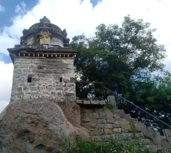 Arulmigu Balasubramaniyaswamy Temple, Manampoondi - 605759 அருள்மிகு பாலசுப்ரமணியசுவாமி திருக்கோயில், Manampoondi - 605759, Viluppuram - Ancient Temple Architecture and History Image 8