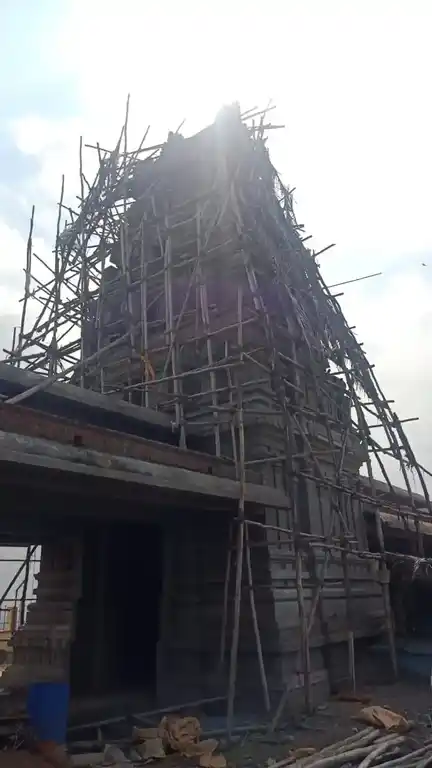 Arulmigu Balasubramaniyaswamy Temple, Vaiyappamalai, Maraparai - 637410 அருள்மிகு பாலசுப்பிரமணியசுவாமி திருக்கோயில், Vaiyappamalai, Maraparai - 637410, Namakkal - Ancient Temple Architecture and History Image 4