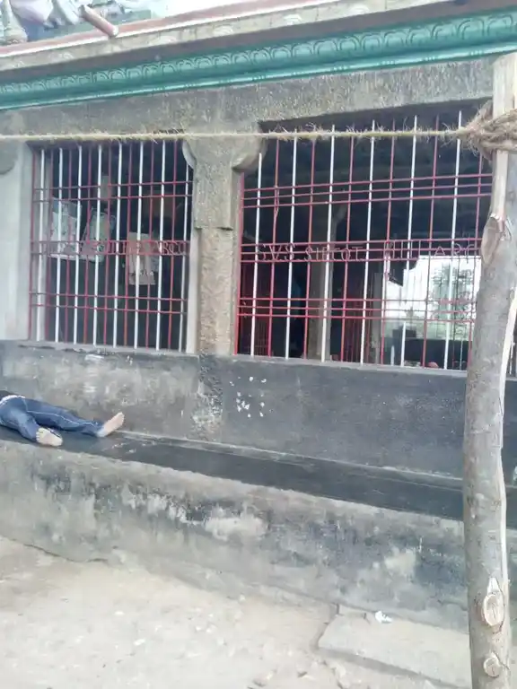 Arulmigu Balasundara Vinayagar Temple, Muppathuvetti - 632503 அருள்மிகு பாலசுந்தர விநாயகர் திருக்கோயில், முப்பதுவெட்டி - 632503, Ranipet - Ancient Temple Architecture and History Image 6