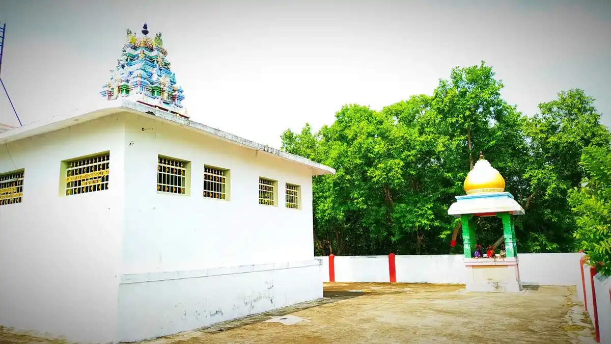 Arulmigu Balathandayuthabani Swamy Temple, Kulasekarankottai - 625218 அருள்மிகு பாலதண்டாயுதபாணிசுவாமி திருக்கோயில், Kulasekarankottai - 625218, Madurai - Ancient Temple Architecture and History Image 5