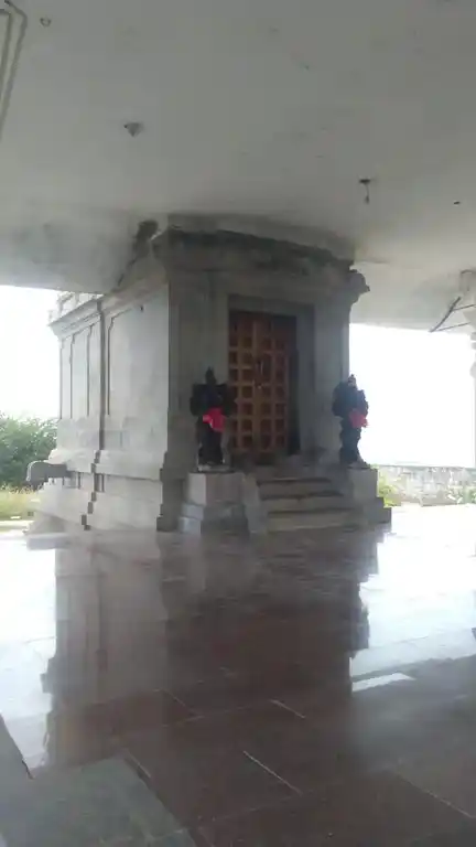 Arulmigu Balathandayuthabani Swamy Temple, Thiruparankundram, Madurai - 625005 Temple