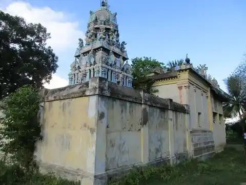Arulmigu Balathandayuthapani Swamy And Kandulam Mahizhntha Perumal Temple, Padagacherri - 612701 அருள்மிகு பாலதண்டாயுதபணி கண்இனம் மகிழ்ந்தபெருமாள் திருக்கோயில், Padagacherri - 612701, Thiruvarur - Ancient Temple Architecture and History Image 4