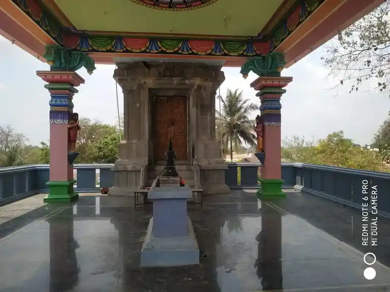 Arulmigu Balathandayuthapaniswamy And Venugobalasamy Temple, Idayarpalayam, Sulur - 641025 Arulmigu Balathandayuthapaniswamy And Venugobalasamy Temple, Idayarpalayam, Sulur - 641025, Coimbatore - Ancient Temple Architecture and History Image 7