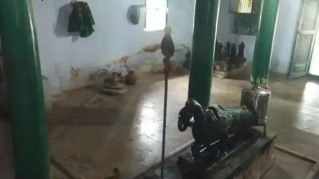 Arulmigu Balathandayuthapaniswamy Temple, Peramandampalayam - 637017 அருள்மிகு பால தண்டாயுதபாணி திருக்கோயில், பெரமாண்டம்பாளையம் - 637017, Namakkal - Ancient Temple Architecture and History Image 5