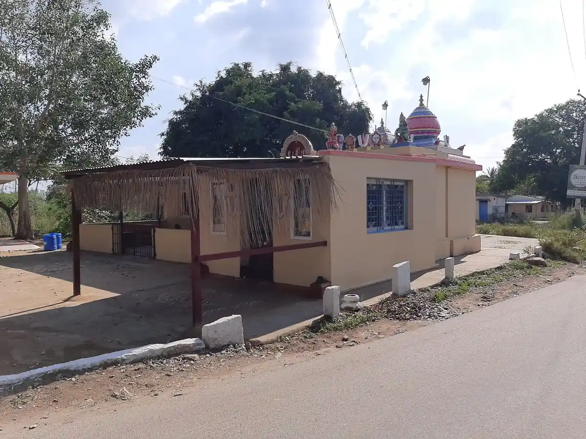 Arulmigu Balavinayagar Temple, Mylampatty - 641062 அருள்மிகுபாலவிநாயகர் திருக்கோயில், Mylampatty - 641062, Coimbatore - Ancient Temple Architecture and History Image 6