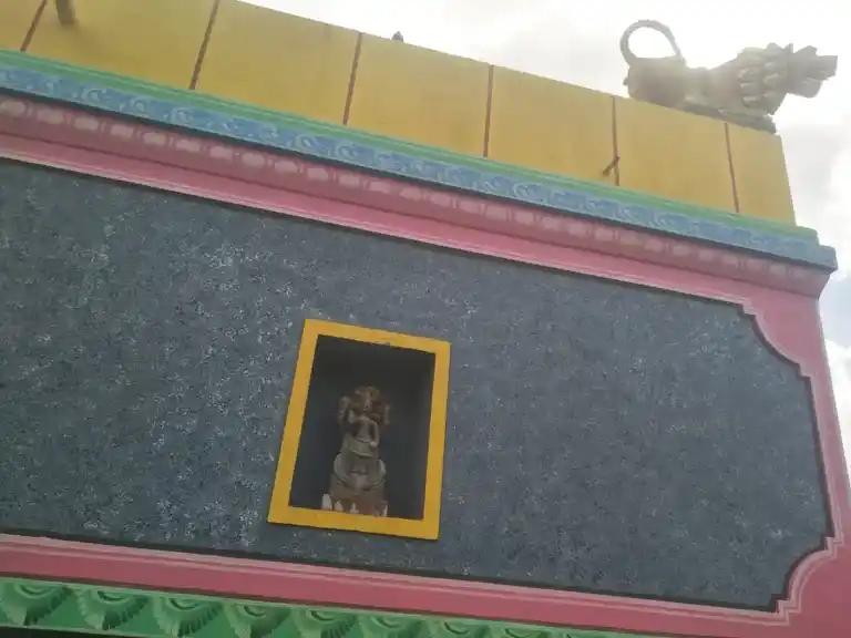 Arulmigu Bandhiyamman Temple, Chikkapuvathi, Doddapuvathi - 635122 அருள்மிகு பந்தியம்மன் திருக்கோயில், தொட்டபூவத்தி - 635122, Krishnagiri - Ancient Temple Architecture and History Image 3