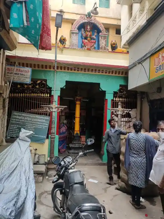 Arulmigu Bangaru Amman Temple, Wall Tax Road, Chennai - 600003 அருள்மிகு பங்காரம்மன் திருக்கோயில், வால் டாக்ஸ் ரோடு, சென்னை - 600003, Chennai - Ancient Temple Architecture and History Image 3
