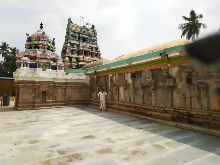 Arulmigu Bannagaparameswary Temple, Thirukkuvalai, Maraachery - 614711 அருள்மிகு பன்னகாபரமேஸ்வரசுவாமி திருக்கோயில், திருக்குவளை, மரச்சேரி - 614711, Nagapattinam - Ancient Temple Architecture and History Image 4