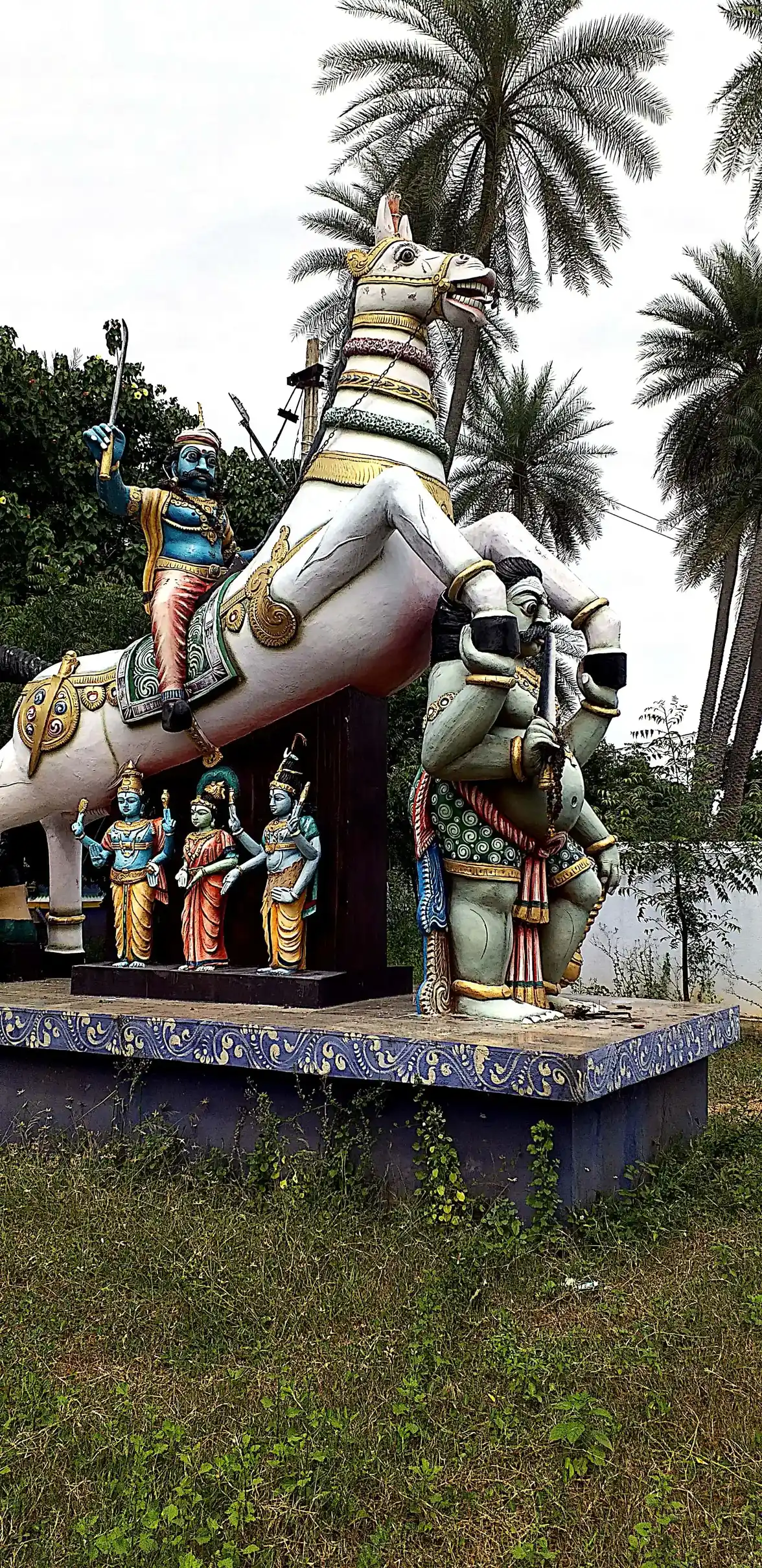 Arulmigu Bapparaya Perumal @ Ayyanar Temple, Singampunari - 630502 அருள்மிகு. பாப்பராய பெருமாள் என்ற அய்யனார் திருக்கோயில், Singampunari - 630502, Sivagangai - Ancient Temple Architecture and History Image 2