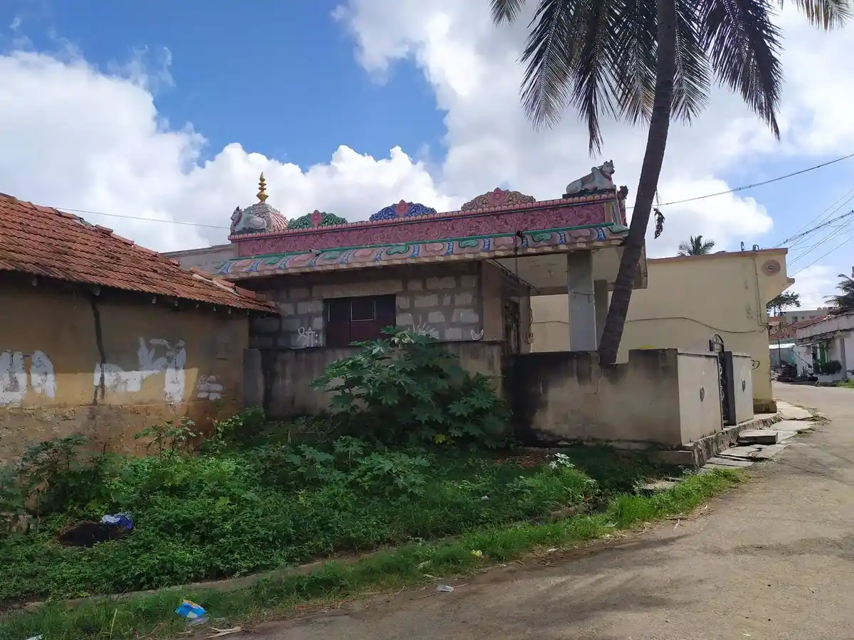 Arulmigu Basaveswarar Temple, Hosur To Thali Road, Belagondapalli - 635114 Temple