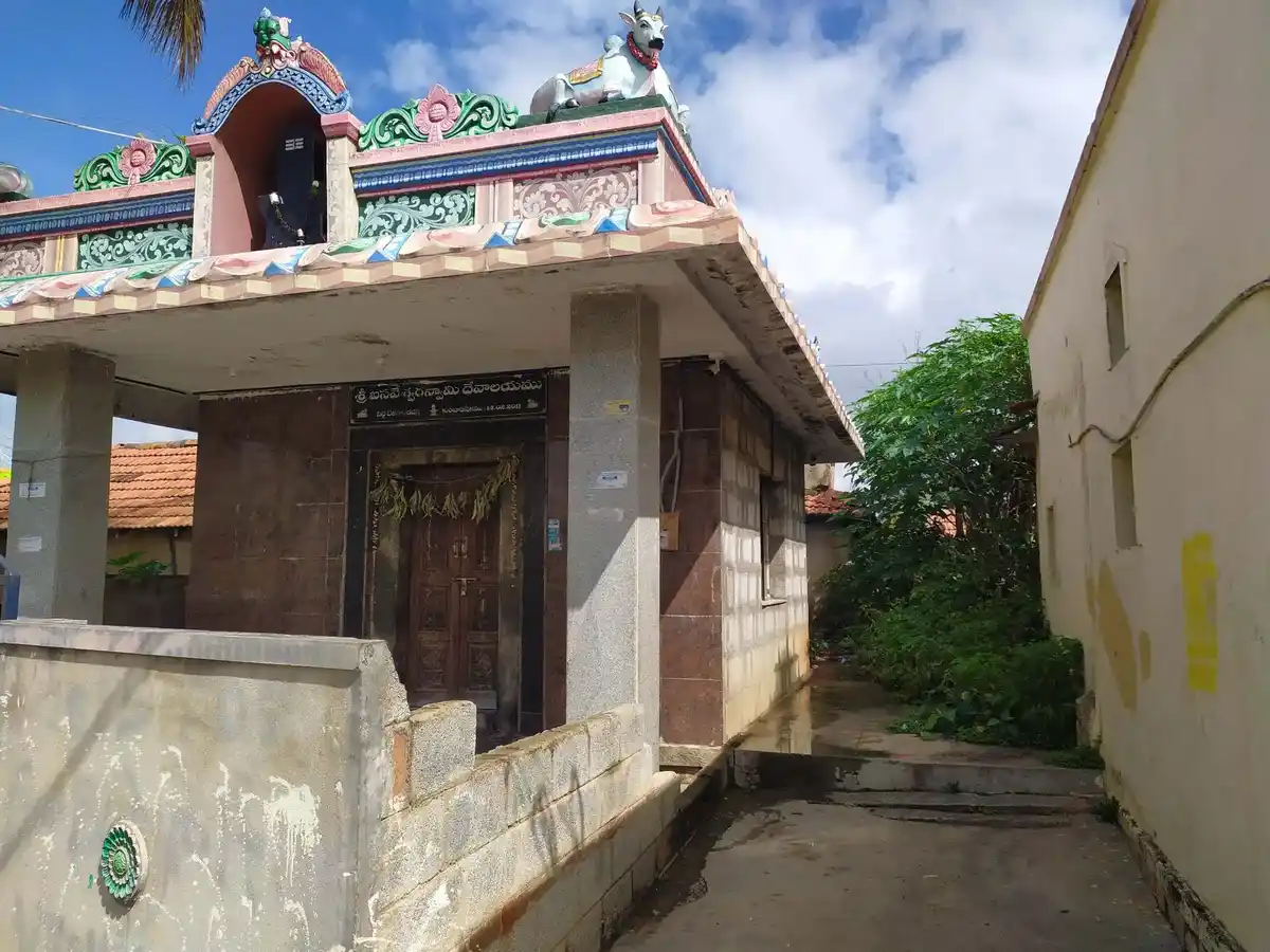 Arulmigu Basaveswarar Temple, Hosur To Thali Road, Belagondapalli - 635114 அருள்மிகு பசுவேசுவரர் திருக்கோயில், Hosur To Thali Road, Belagondapalli - 635114, Krishnagiri - Ancient Temple Architecture and History Image 5