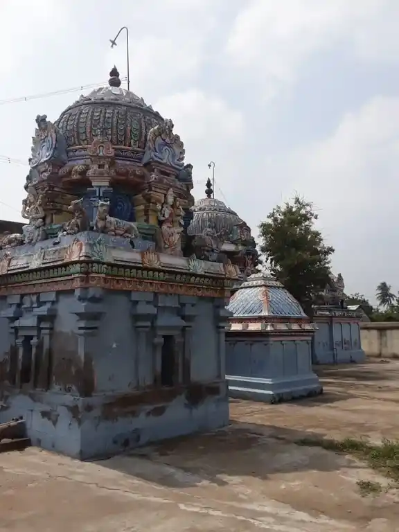 Arulmigu Basupatheeswarar Temple, Aaimoor - 614711 Temple