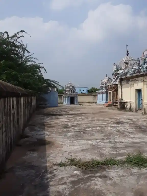 Arulmigu Basupatheeswarar Temple, Aaimoor - 614711 அருள்மிகு பசுபதீஸ்வரர் திருக்கோயில், ஆய்மூர் - 614711, Nagapattinam - Ancient Temple Architecture and History Image 5