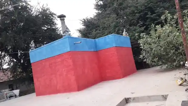 Arulmigu Basuvesrar Temple, Chinna Mathagondapalli - 635114 Temple