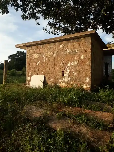 Arulmigu Basuveswarar Swamy Temple, Bevunatham - 635118 Temple