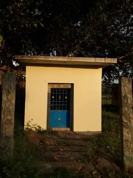 Arulmigu Basuveswarar Swamy Temple, Bevunatham - 635118 அருள்மிகு பசவேஸ்வரர் திருக்கோயில், Bevunatham - 635118, Krishnagiri - Ancient Temple Architecture and History Image 2