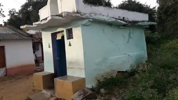 Arulmigu Basuveswarar Temple, Hosapuram - 635113 அருள்மிகு பசவேஸ்வரர் திருக்கோயில், Hosapuram - 635113, Krishnagiri - Ancient Temple Architecture and History Image 3