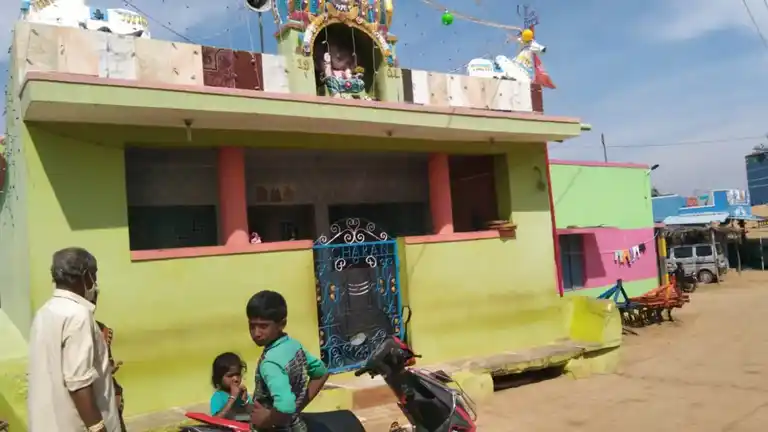 Arulmigu Basuveswarar Temple, Karandapalli - 635107 Temple