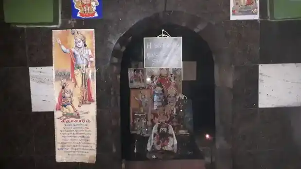 Arulmigu Basuveswarar Temple, Kelamangalam - 635113 அருள்மிகு பசுவேஸ்வரர் திருக்கோயில், Kelamangalam - 635113, Krishnagiri - Ancient Temple Architecture and History Image 3