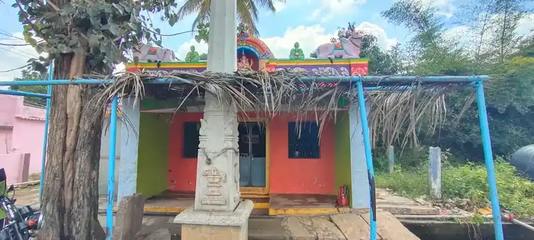 Arulmigu Basuveswarar Temple, Komaranapalli - 635114 Temple