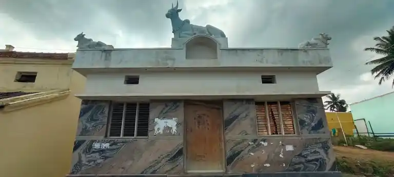 Arulmigu Basuveswarar Temple, Marupalli - 635118 Temple