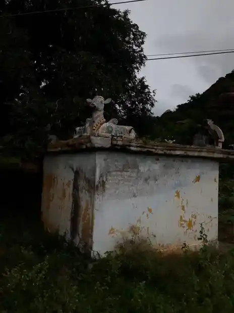 Arulmigu Basuveswarar Temple, Thimijepalli - 635113 Temple