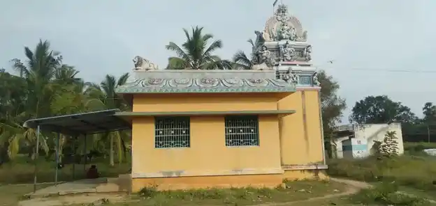 Arulmigu Batharakaliamman Temple, Teppakuttai - 637104 அருள்மிகு பத்ர காளியம்மன் திருக்கோயில், Teppakuttai - 637104, Salem - Ancient Temple Architecture and History Image 3
