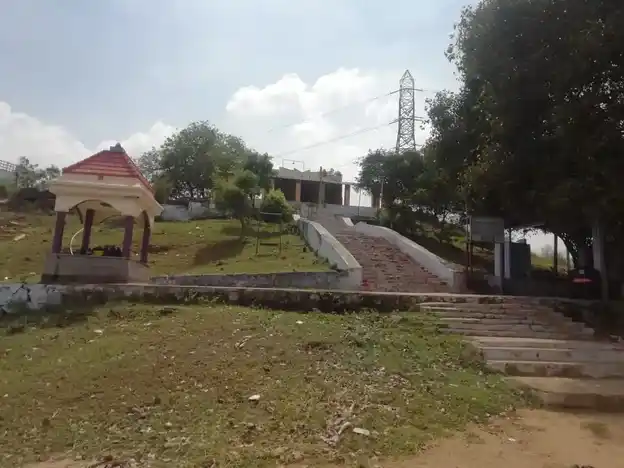 Arulmigu Bathirakaliamman Temple, Kuniamuthur - 641008 அருள்மிகு பத்திரகாளியம்மன் திருக்கோயில், Kuniamuthur - 641008, Coimbatore - Ancient Temple Architecture and History Image 6