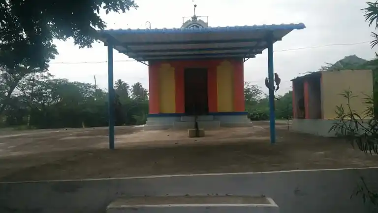 Arulmigu Bathirakaliamman Temple, Rangampalayam, Chinnakallipatti - 641302 அருள்மிகு பத்ரகாளியம்மன் திருக்கோயில், Rangampalayam, Chinnakallipatti - 641302, Coimbatore - Ancient Temple Architecture and History Image 2