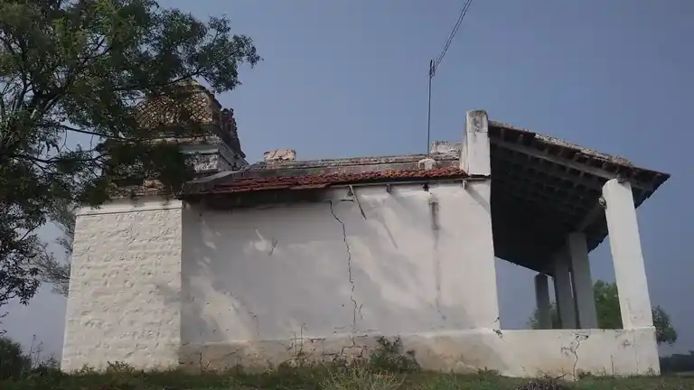 Arulmigu Bathrakaliammam Temple, Puthupalayam - 638401 அருள்மிகு பத்ரகாளியம்மன் திருக்கோயில், Puthupalayam - 638401, Erode - Ancient Temple Architecture and History Image 6