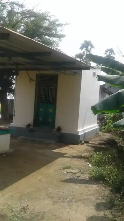 Arulmigu Bathrakaliamman, Arakkankottai, Arakkankottai - 638503 அருள்மிகு பத்ரகாளியம்மன் திருக்கோயில், அரக்கன்கோட்டை, Arakkankottai - 638503, Erode - Ancient Temple Architecture and History Image 4