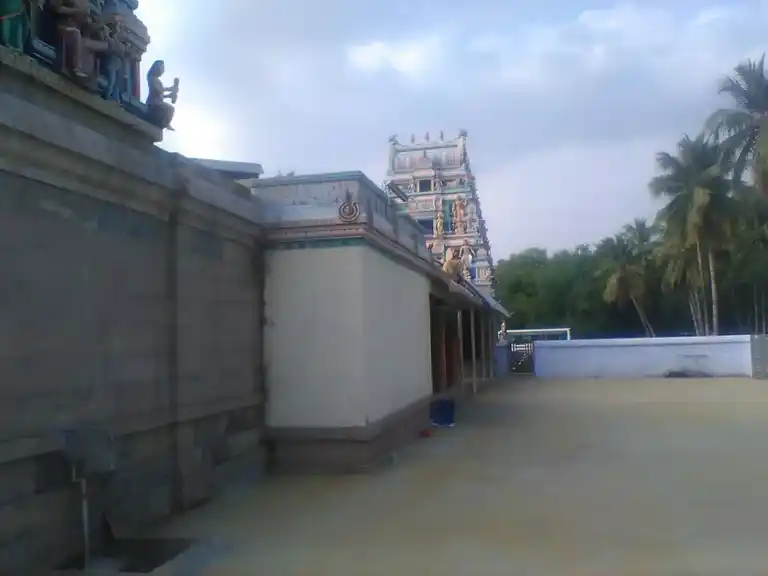 Arulmigu Bathrakaliamman Temple, Erayamangalam, Emapalli - 637214 அருள்மிகு பத்ரகாளியம்மன் திருக்கோயில், Erayamangalam, Emapalli - 637214, Namakkal - Ancient Temple Architecture and History Image 4