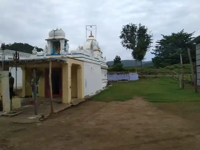 Arulmigu Bathrakaliamman Temple, Makkampalayam - 638503 Temple