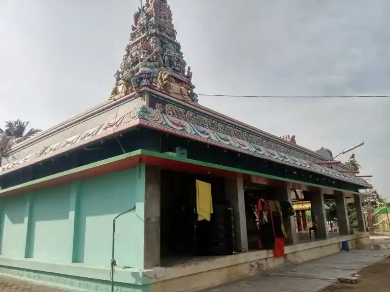 Arulmigu Bathrakaliamman Temple, Mamundi - 637503 அருள்மிகு பத்ரகாளியம்மன் திருக்கோயில், Mamundi - 637503, Namakkal - Ancient Temple Architecture and History Image 6