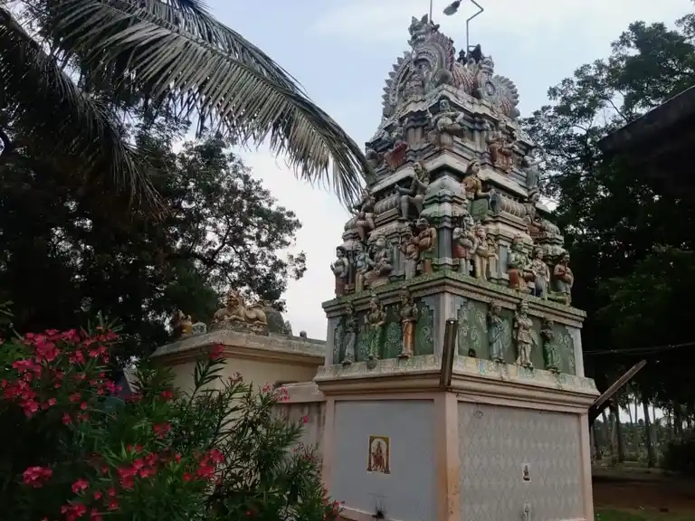 Arulmigu Bathrakaliamman Temple, Oduvankurichi - 637406 அருள்மிகு பத்ரகாளியம்மன் திருக்கோயில், Oduvankurichi - 637406, Namakkal - Ancient Temple Architecture and History Image 8