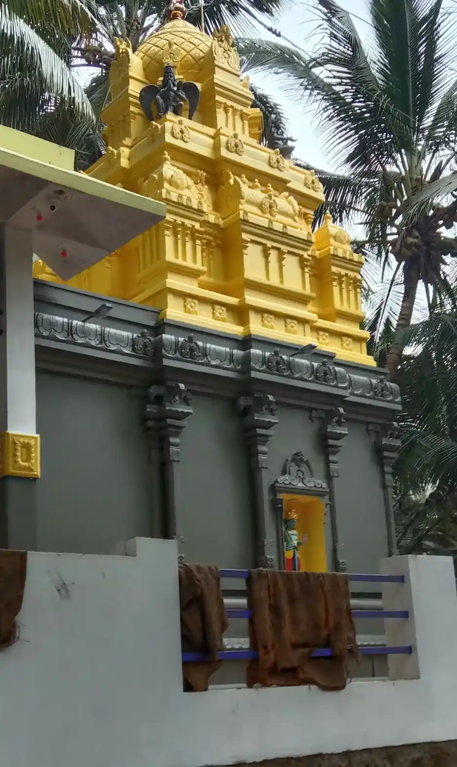 Arulmigu Bathrakaliamman Temple, Thoopuchivilai - 629502 Arulmigu Bathrakaliamman Temple, Thoopuchivilai - 629502, Kanyakumari - Ancient Temple Architecture and History Image 3