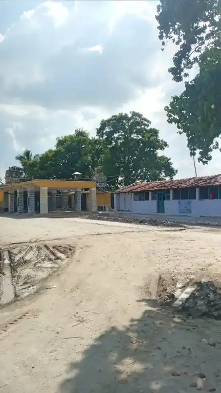 Arulmigu Bathrakaliyamman Temple, Velliyampathi, Uthukkuli - 638103