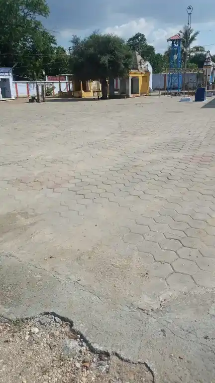 Arulmigu Bathrakaliyamman Temple, Velliyampathi, Uthukkuli - 638103 அருள்மிகு பத்ரகாளியம்மன் திருக்கோயில், Velliyampathi, Uthukkuli - 638103, Tiruppur - Ancient Temple Architecture and History Image 3