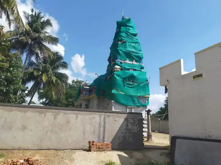 Arulmigu Batrayaswamy Temple, Periyabelavarthi - 635120 அருள்மிகு பேட்ராய சுவாமி திருக்கோயில், பெரியபெலவர்த்தி - 635120, Krishnagiri - Ancient Temple Architecture and History Image 2