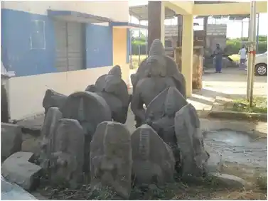 Arulmigu Beema Lingeshwarar Temple, Vasur Pudhupalaiyam - 606751 அருள்மிகு பீமலிங்கேஸ்வரர் திருக்கோயில், Vasur Pudhupalaiyam, Vasur Pudhupalaiyam - 606751, Tiruvannamalai - Ancient Temple Architecture and History Image 4