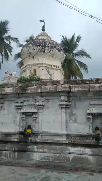 Arulmigu Beemanatheeswarar Temple, Kalanipakkam - 635809 அருள்மிகு பீமநாதீஸ்வரர் திருக்கோயில், கழனிப்பாக்கம் - 635809, Vellore - Ancient Temple Architecture and History Image 3