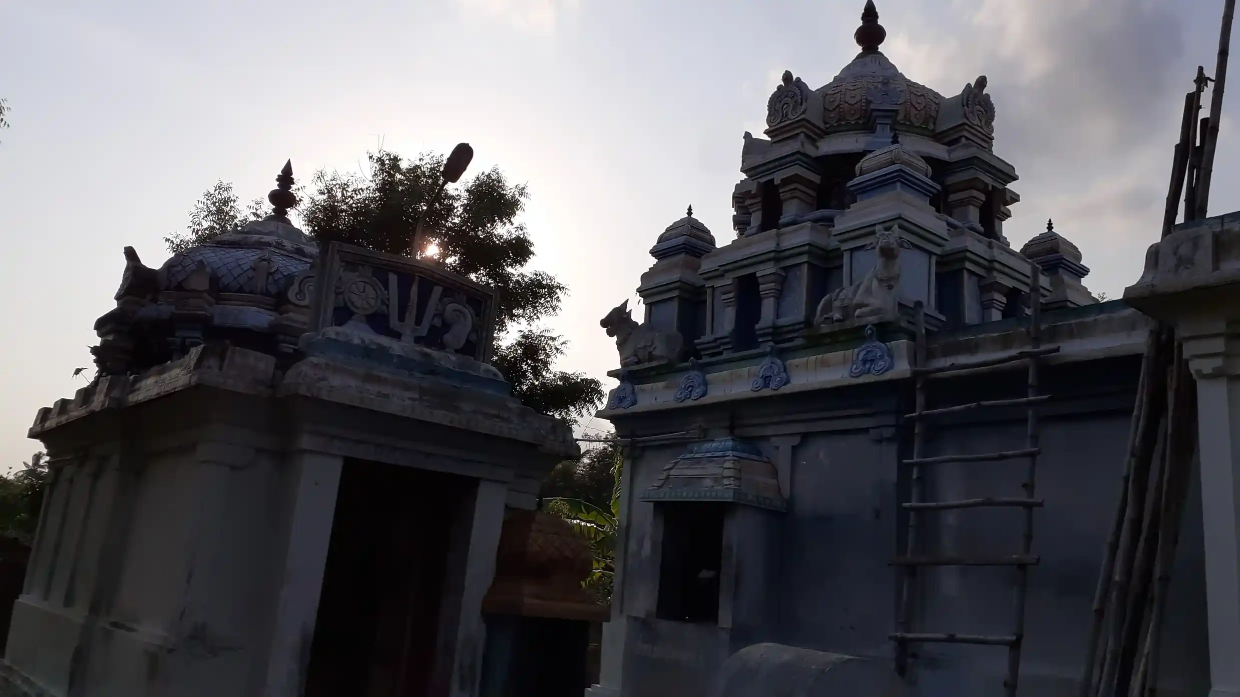 Arulmigu Bemeshwarar Temple, Aadhalaiyur - 609701 அருள்மிகு பீமேஸ்வரர் திருக்கோயில், Aadhalaiyur - 609701, Nagapattinam - Ancient Temple Architecture and History Image 3