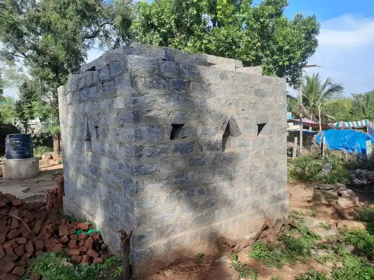 Arulmigu Berathaver Temple, Palaiyam - 636812 அருள்மிகு பீரே தேவர் திருக்கோயில், Palaiyam - 636812, Dharmapuri - Ancient Temple Architecture and History Image 7