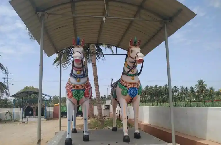 Arulmigu Bhadhara Kali Amman, Oricheri, Bhavani - 638315 அருள்மிகு பத்ரகாளியம்மன் திருக்கோயில், Oricheri, Bhavani - 638315, Erode - Ancient Temple Architecture and History Image 6