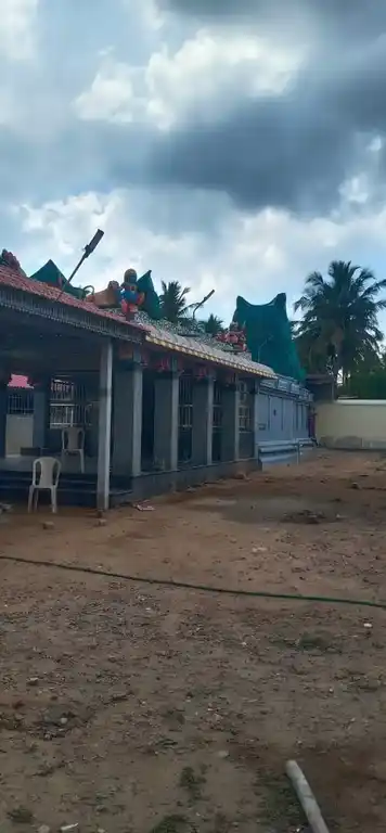 Arulmigu Bhadrakaliyamman Temple, Unniyour - 621215 Arulmigu Bhadrakaliyamman Temple, Unniyour - 621215, Thiruchirappalli - Ancient Temple Architecture and History Image 3