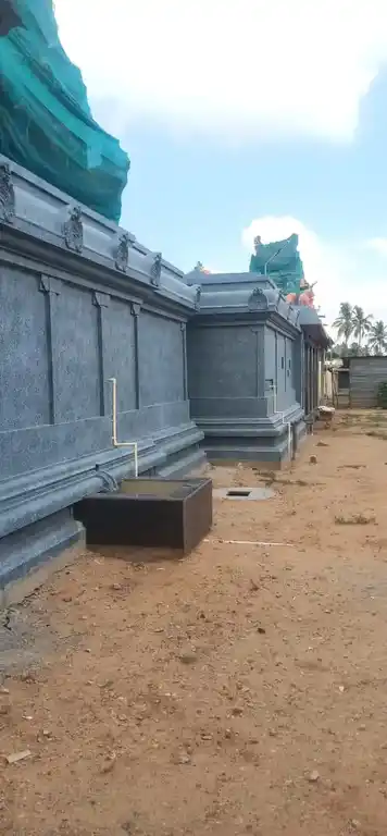 Arulmigu Bhadrakaliyamman Temple, Unniyour - 621215 Arulmigu Bhadrakaliyamman Temple, Unniyour - 621215, Thiruchirappalli - Ancient Temple Architecture and History Image 6