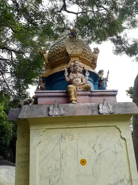 Arulmigu Bhagavadiyamman Temple, Piridhivimangalam - 606206 அருள்மிகு பகவதியம்மன் திருக்கோயில், Piridhivimangalam - 606206, Kallakurichi - Ancient Temple Architecture and History Image 3