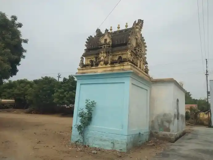 Arulmigu Bhagavathiamman Vinayagar Bajanai Madam, Nerur - 639004 அருள்மிகு பகவதியம்மன், விநாயகர் பஜனைமடம், நெரூர், கரூர் மடம், Nerur - 639004, Karur - Ancient Temple Architecture and History Image 4